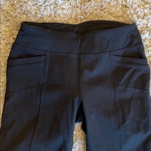 Athleta black leggings with pockets XXS